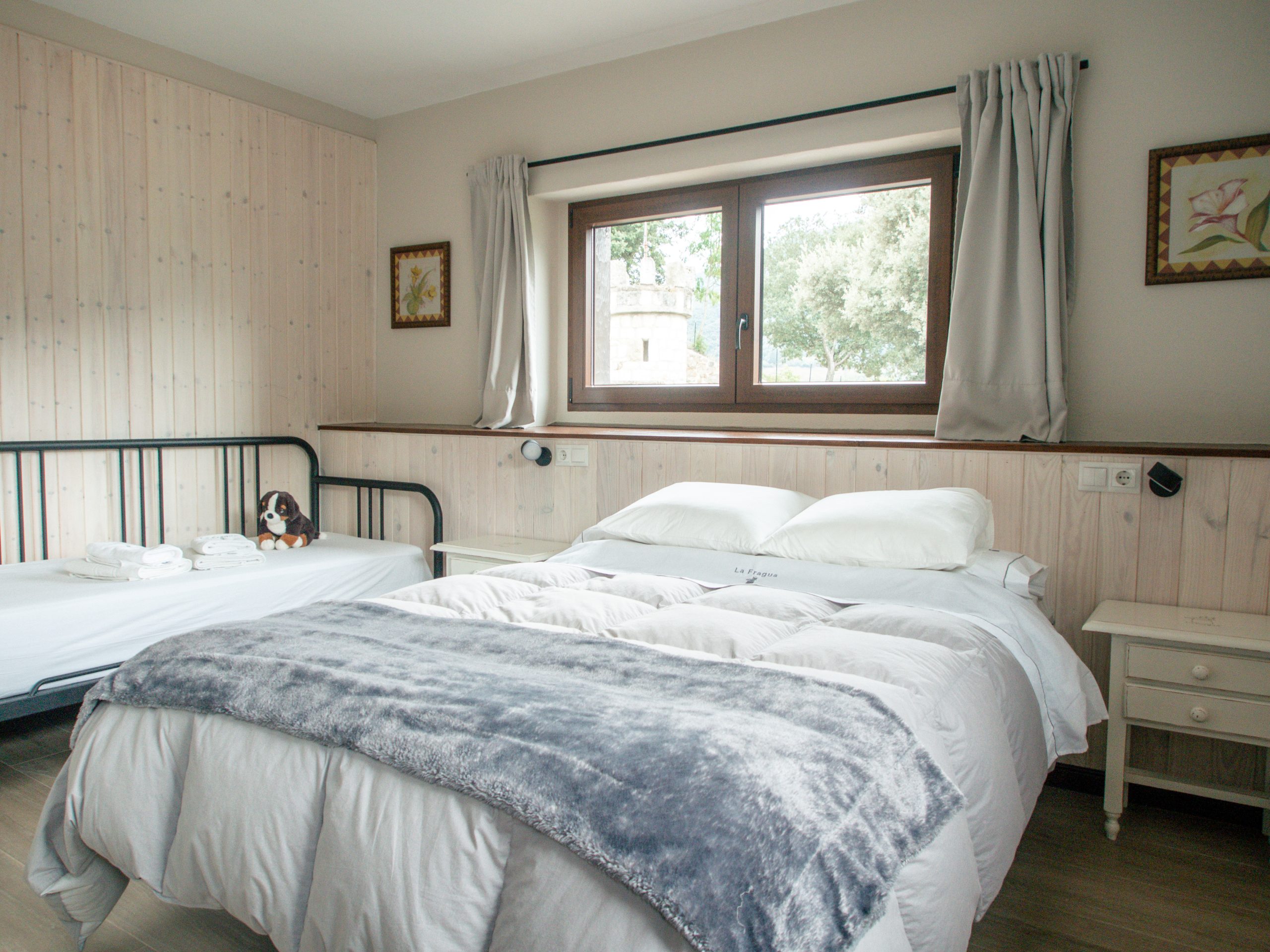 Dormitorio de Casa 5 en Viviendas Rurales La Fragua, Liébana.